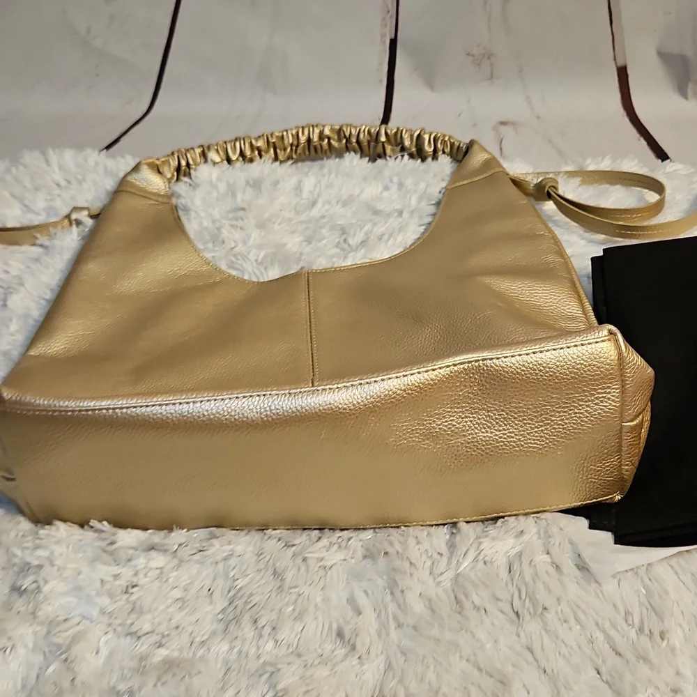 Laggo leather gold